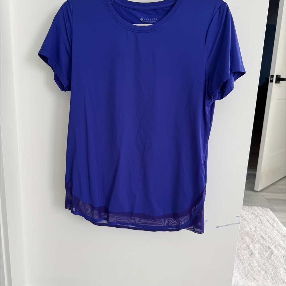 Athleta Cadence Blue/Purple Short Sleeve Workout Top